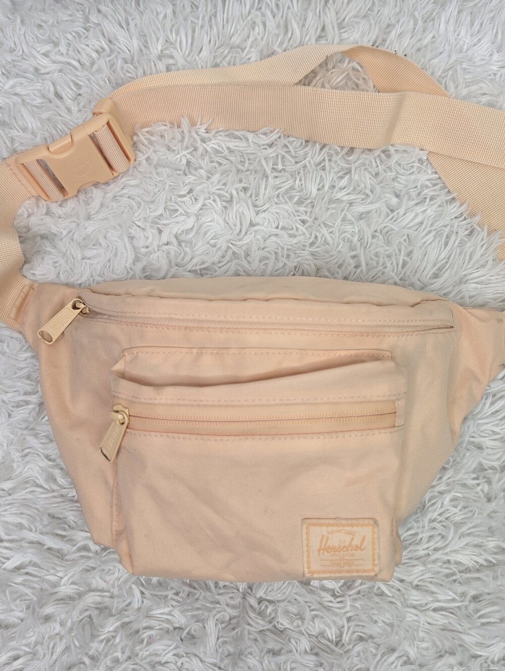 Herschel Peach Women's Waist Bag - Lightweight Crossbody Pocket